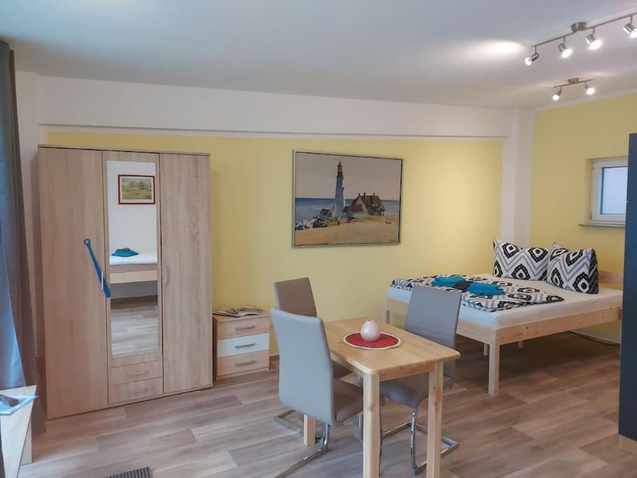 City Pension Senftenberg / Apartment Nr.1 ภายนอก รูปภาพ